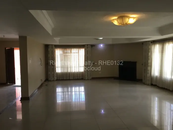 4 Bedroom House for Sale in Zimre Park, Harare