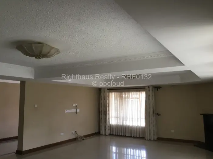4 Bedroom House for Sale in Zimre Park, Harare