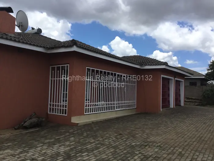 4 Bedroom House for Sale in Zimre Park, Harare