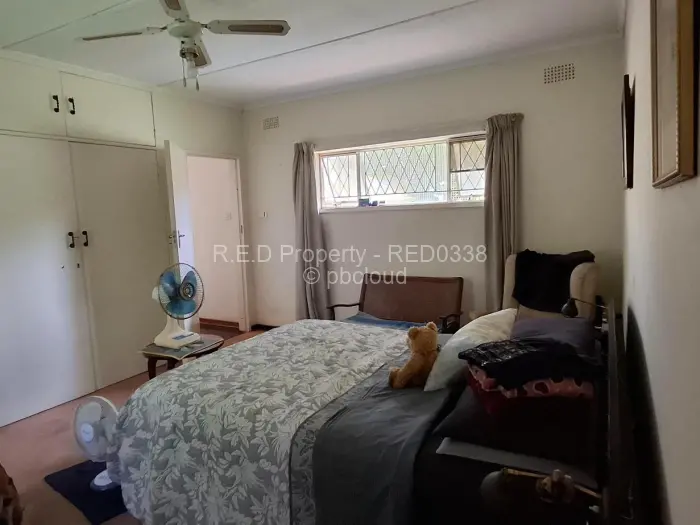 3 Bedroom House for Sale in Ilanda, Bulawayo
