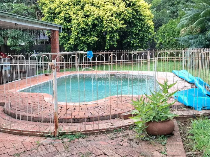 3 Bedroom House for Sale in Ilanda, Bulawayo