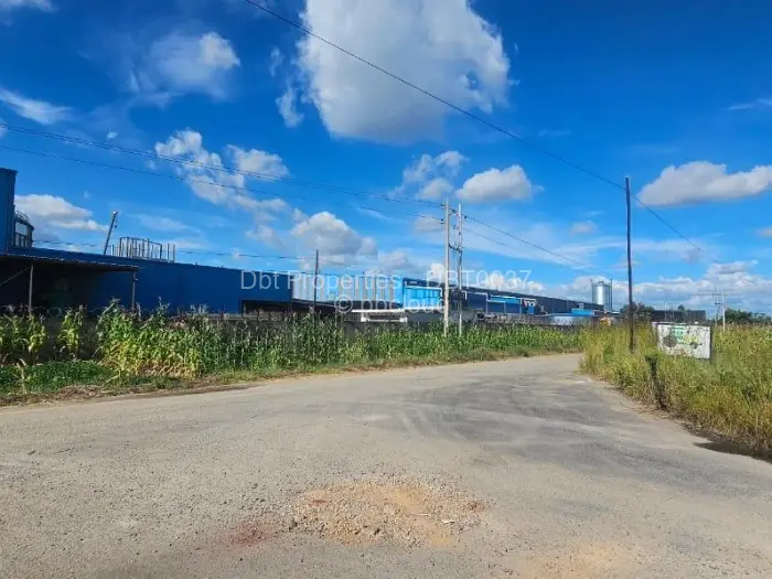 Commercial Stand for Sale in Arlington, Harare