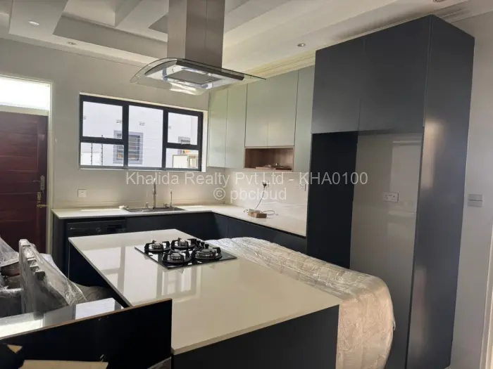 Townhouse/Cluster for Sale in Carrick Creagh Estate, Harare