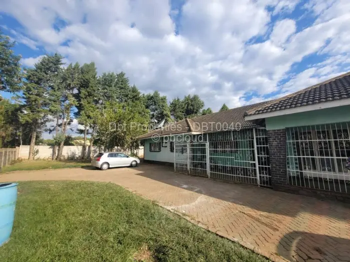4 Bedroom House for Sale in Emerald Hill, Harare