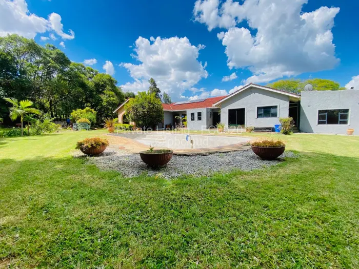 3 Bedroom House to Rent in Ballantyne Park, Harare