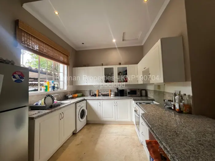 3 Bedroom House for Sale in Highlands, Harare