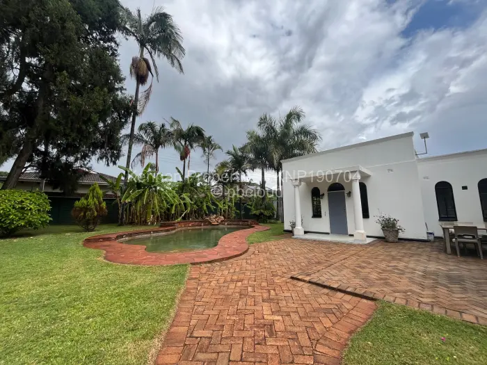 3 Bedroom House for Sale in Highlands, Harare