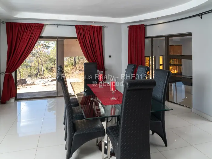 5 Bedroom House for Sale in Borrowdale, Harare