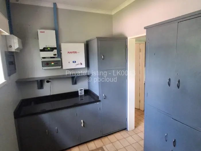 4 Bedroom House to Rent in Glen Lorne