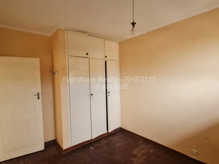 Flat/Apartment to Rent in Avenues