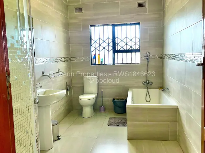 4 Bedroom House for Sale in Sandton Park, Harare