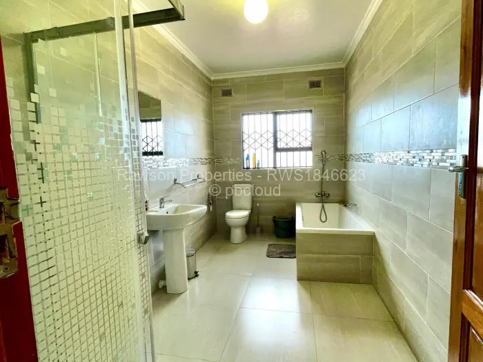 4 Bedroom House for Sale in Sandton Park, Harare