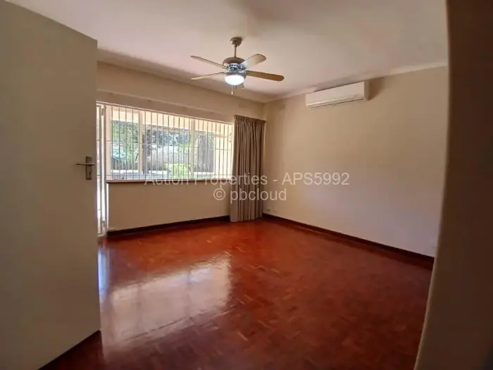 4 Bedroom House to Rent in Highlands