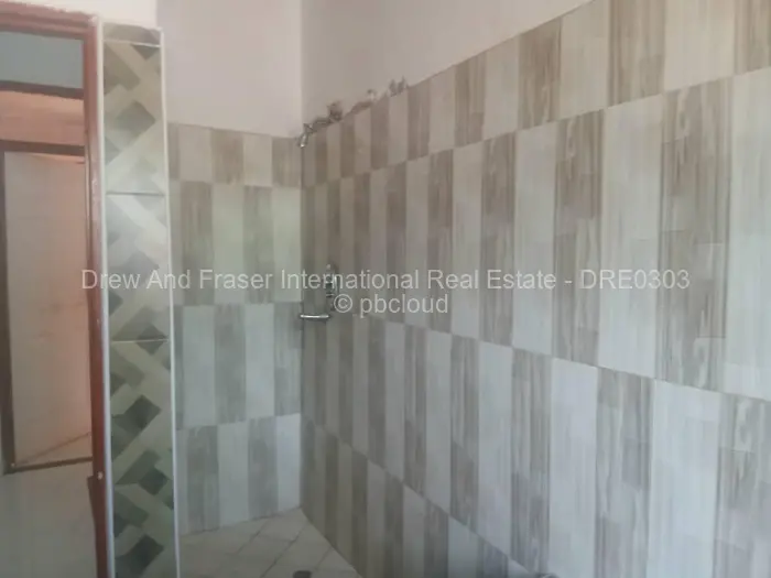 4 Bedroom House for Sale in Kadoma, Kadoma