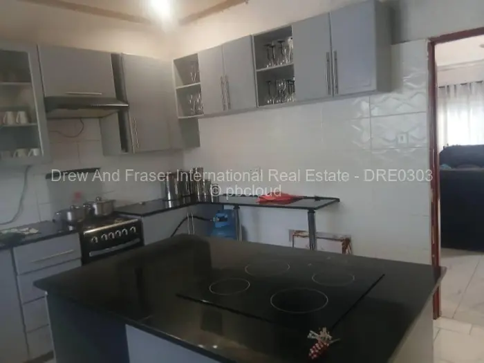 4 Bedroom House for Sale in Kadoma, Kadoma