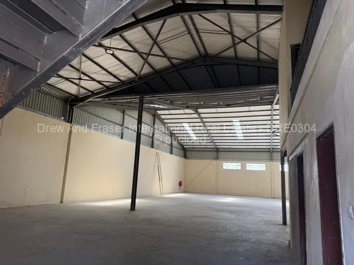 Warehouse/Industrial to Rent in Chitungwiza, Chitungwiza