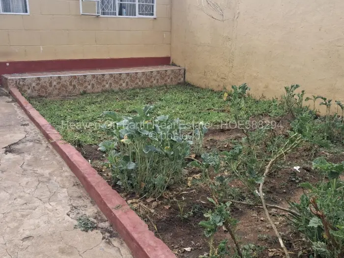 2 Bedroom House for Sale in Mabvuku, Harare