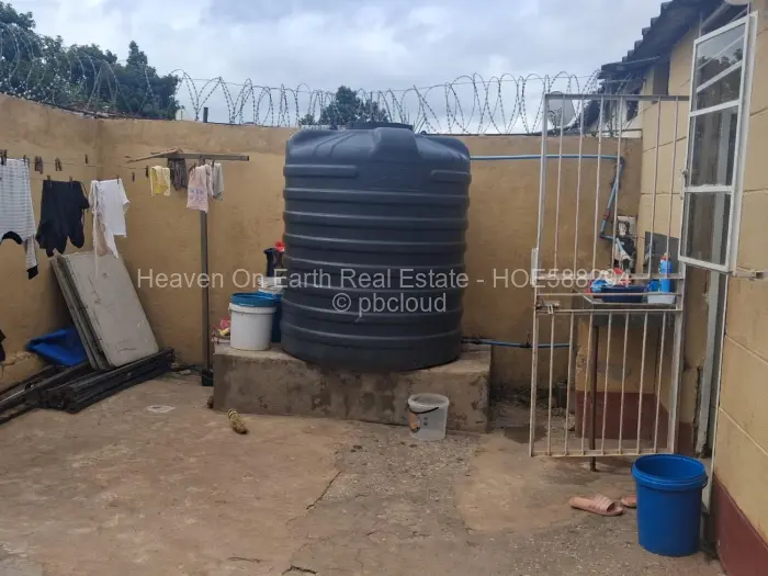 2 Bedroom House for Sale in Mabvuku, Harare