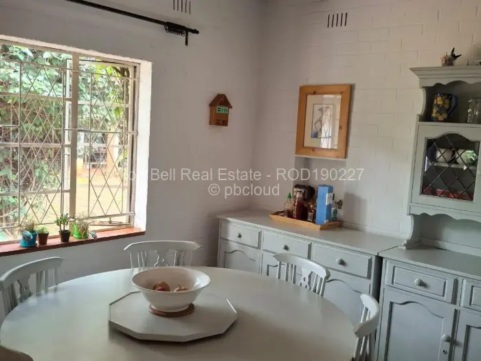 4 Bedroom House to Rent in Mandara