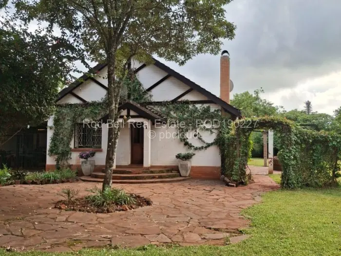 4 Bedroom House to Rent in Mandara