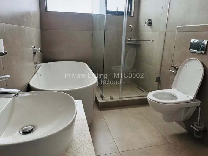 Townhouse/Cluster to Rent in Borrowdale West, Harare