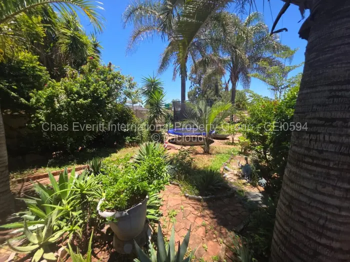 3 Bedroom House for Sale in Paddonhurst, Bulawayo