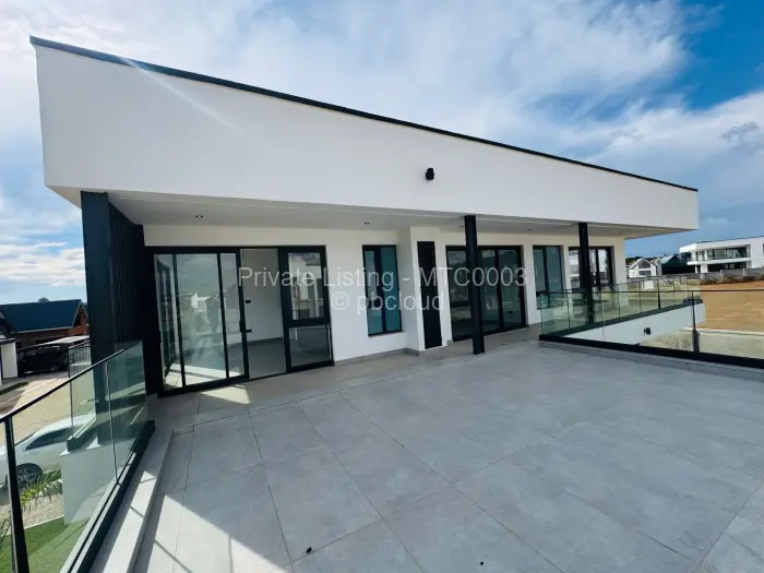 Townhouse/Cluster to Rent in Borrowdale West