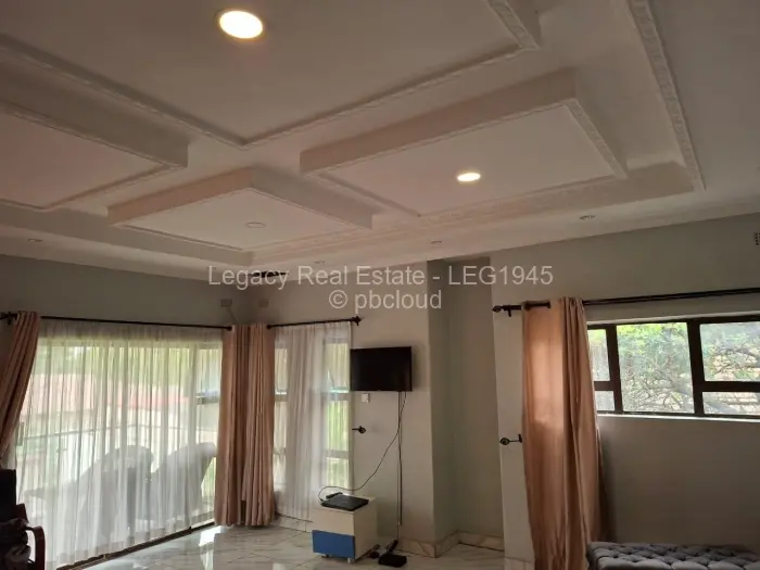6 Bedroom House for Sale in Avondale West, Harare