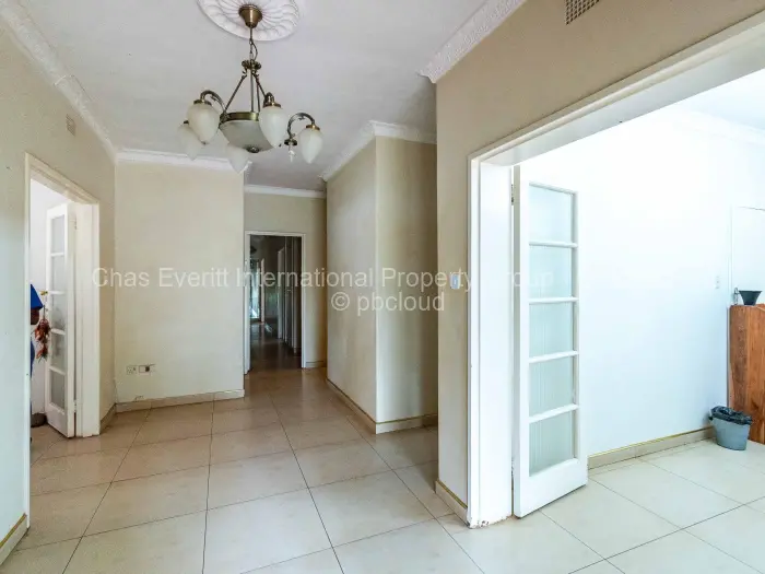 4 Bedroom House for Sale in Alexandra Park, Harare