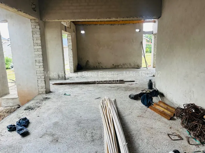 Townhouse/Cluster for Sale in Emerald Hill, Harare