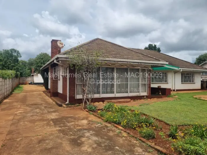 3 Bedroom House for Sale in Hillside, Harare