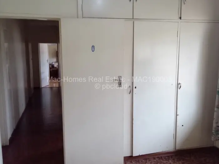 3 Bedroom House for Sale in Hillside, Harare