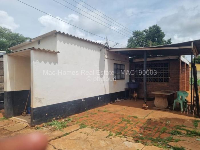 3 Bedroom House for Sale in Hillside, Harare