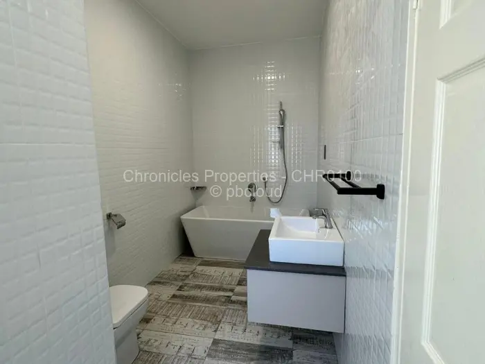 Townhouse/Cluster for Sale in Avondale, Harare