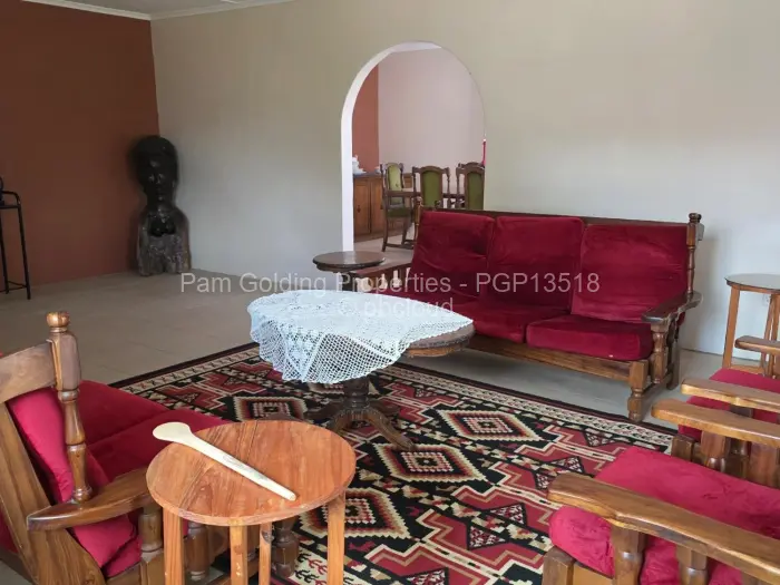 5 Bedroom House for Sale in Manningdale, Bulawayo