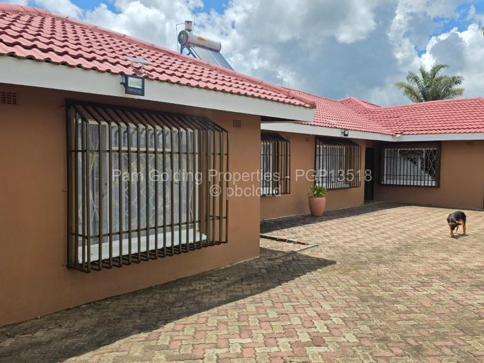 5 Bedroom House for Sale in Manningdale, Bulawayo