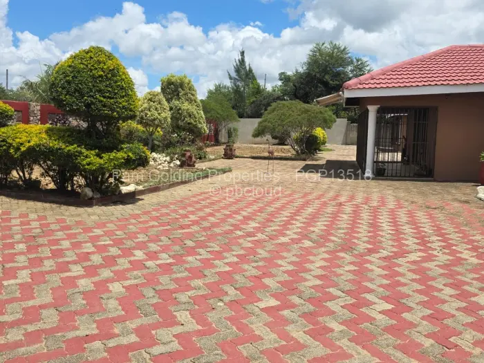 5 Bedroom House for Sale in Manningdale, Bulawayo