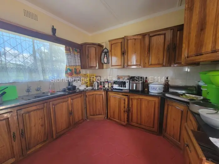 3 Bedroom House for Sale in Lochview, Bulawayo