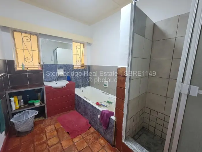 3 Bedroom House for Sale in Lochview, Bulawayo