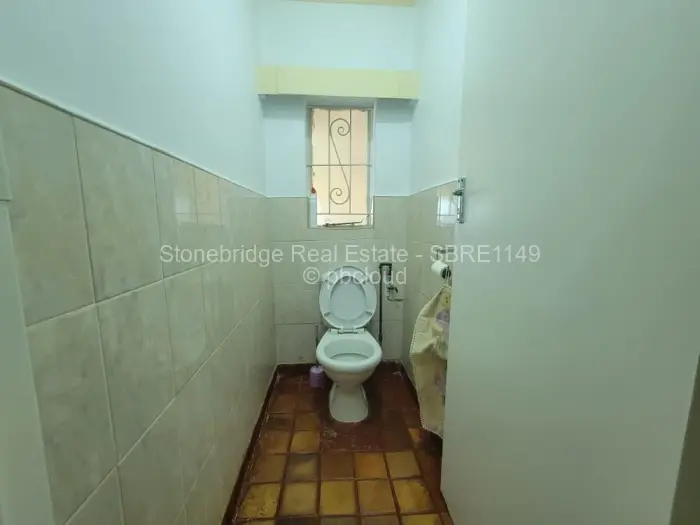 3 Bedroom House for Sale in Lochview, Bulawayo