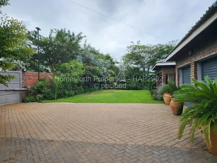 6 Bedroom House for Sale in Sandton Park, Harare