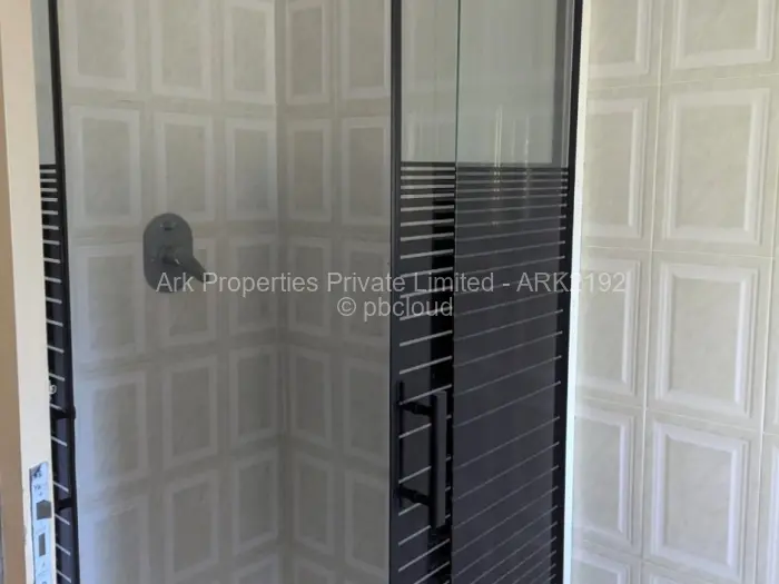 Townhouse/Cluster to Rent in Borrowdale Brooke, Harare