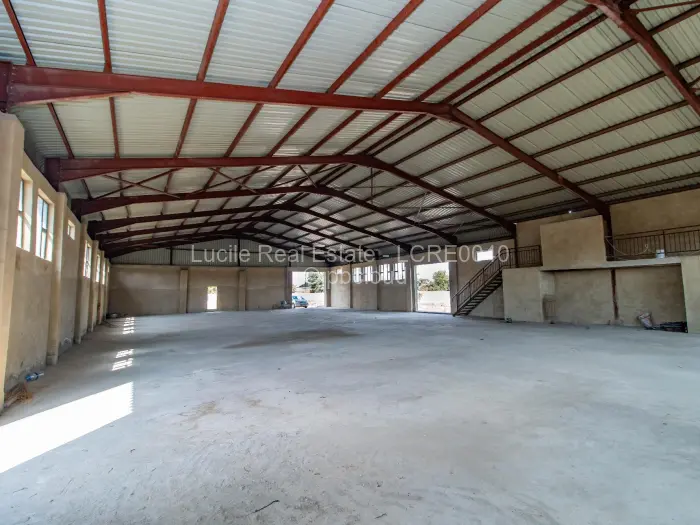 Warehouse/Industrial for Sale in Chitungwiza, Chitungwiza
