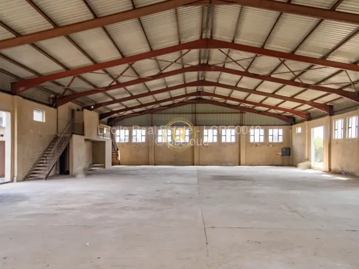 Warehouse/Industrial for Sale in Chitungwiza, Chitungwiza