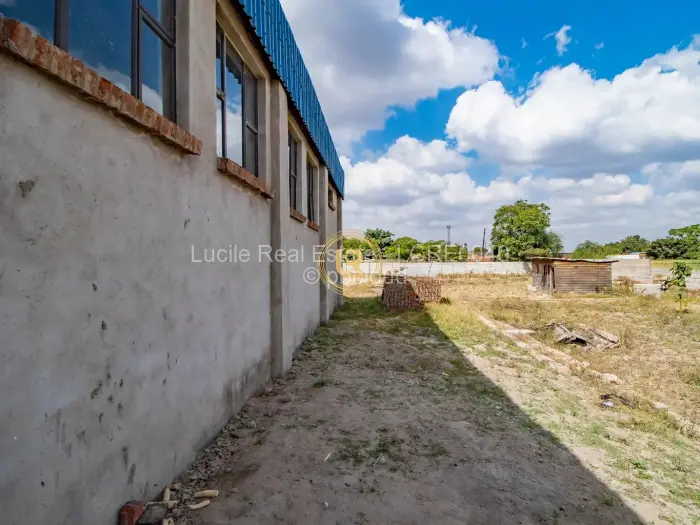 Warehouse/Industrial for Sale in Chitungwiza, Chitungwiza