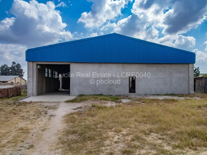 Warehouse/Industrial for Sale in Chitungwiza, Chitungwiza