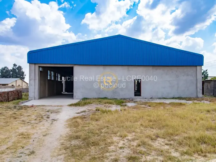 Warehouse/Industrial for Sale in Chitungwiza, Chitungwiza
