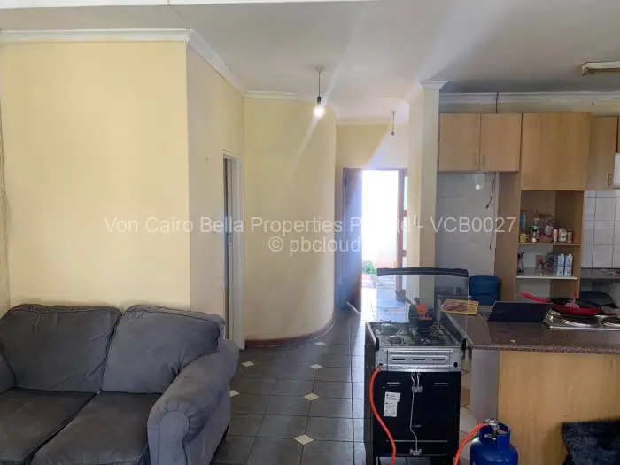 Townhouse/Cluster for Sale in Bluff Hill, Harare