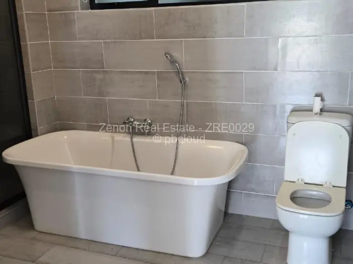 Flat/Apartment to Rent in Mount Pleasant, Harare