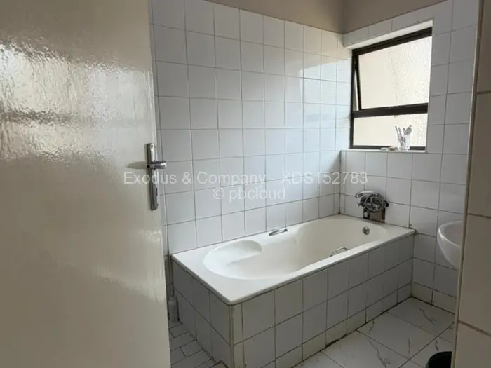 Flat/Apartment for Sale in Madokero Estates, Harare